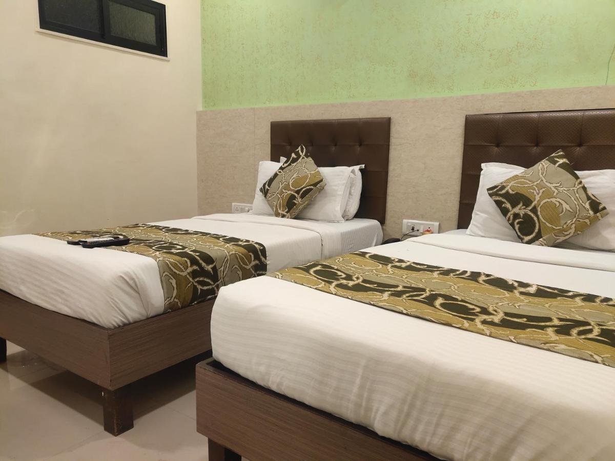 Ugo Stay 004 Hotel Golden Nest Mumbai Exterior foto