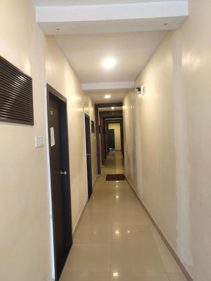 Ugo Stay 004 Hotel Golden Nest Mumbai Exterior foto